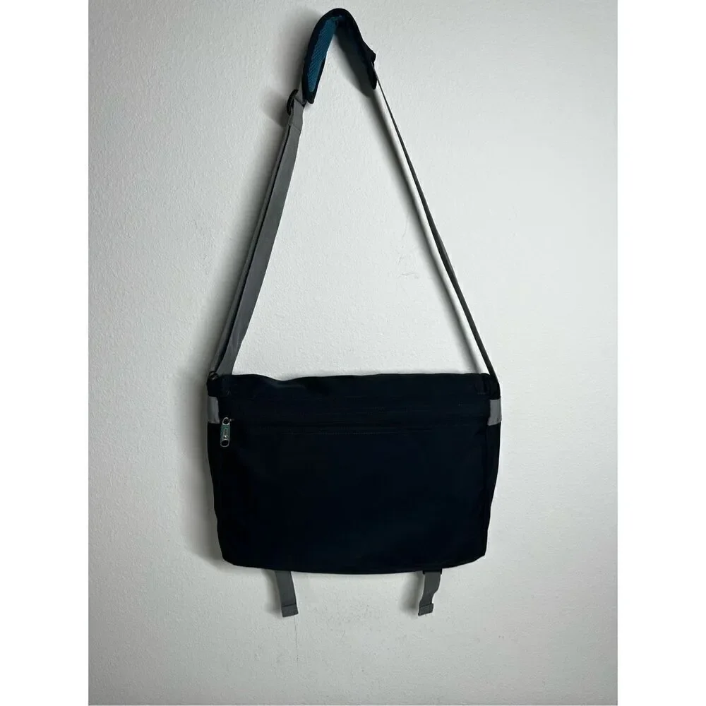 Totto messenger laptop bag